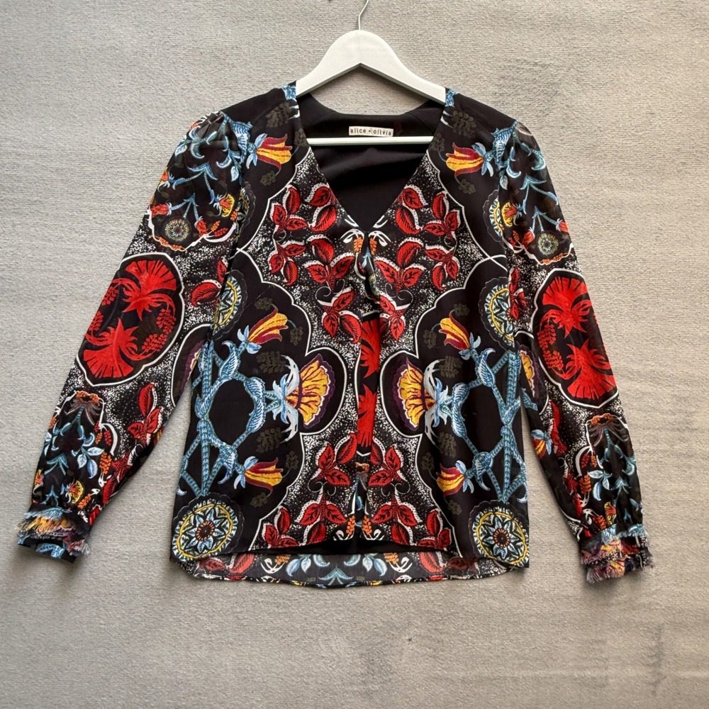 Alice + Olivia  Women Black Medallion Floral V-Neck Fringe Cuff Blouse  Size XS